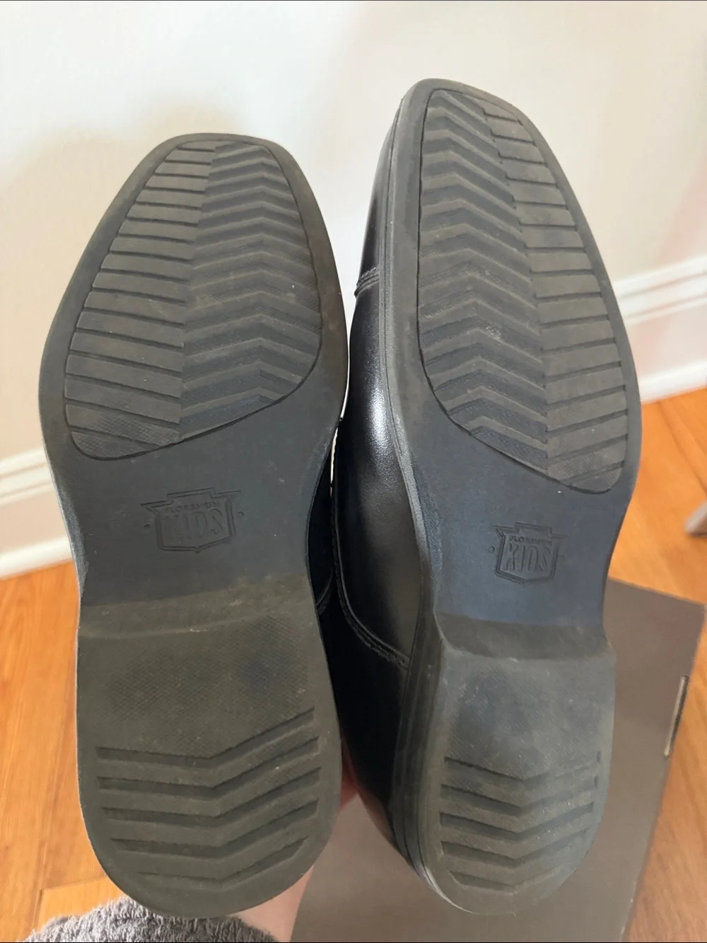 Florsheim Boys Black Cap-Toe Leather Lace-Up Oxfords